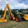 Maaiarm Cavalier met klepelmaaier en afzuiging Herder op Claas tractor - armmaaier - zuigunit - zuigwagen