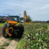 Herder cavalier MBK maaiarm met heggenslagmaaier op Deutz-Fahr tractor en Votex B20 bladblazer