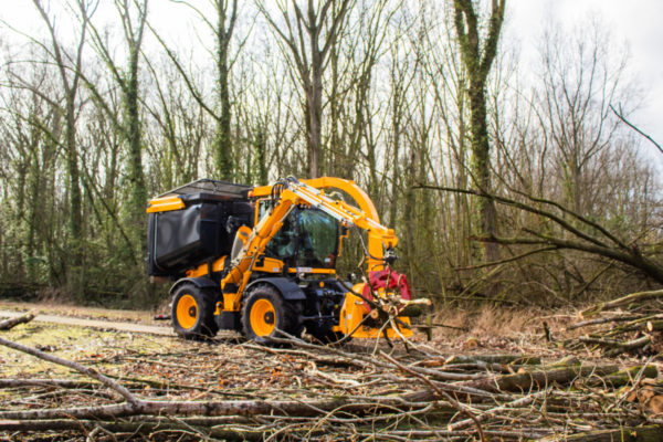 Herder One met houtgrijper