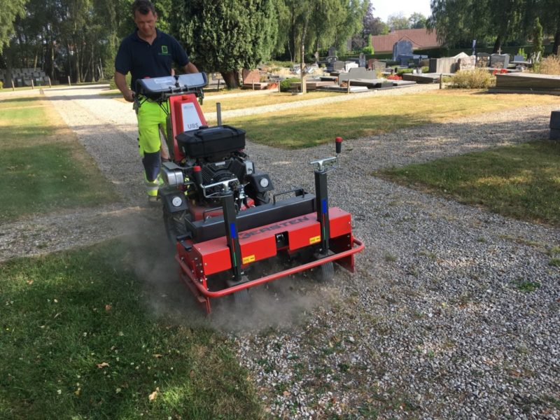 WE op UBS Hydro II 14 met 4×8 landbouw (2) Kersten WE onkruidschoffel voor UBS
