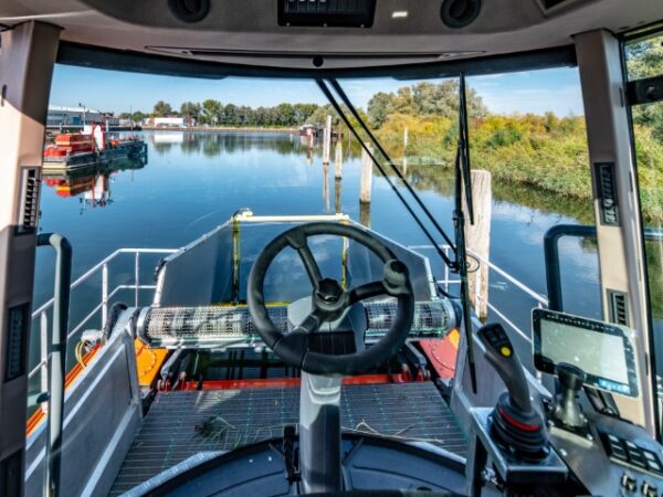 Maaiverzamelboot MC106 Conver