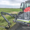 Maaiarm Scorpion 330 met grasmaaibalk Greentec op Massey Ferguson tractor - armmaaier voor achter of frontmontage - maaibalk